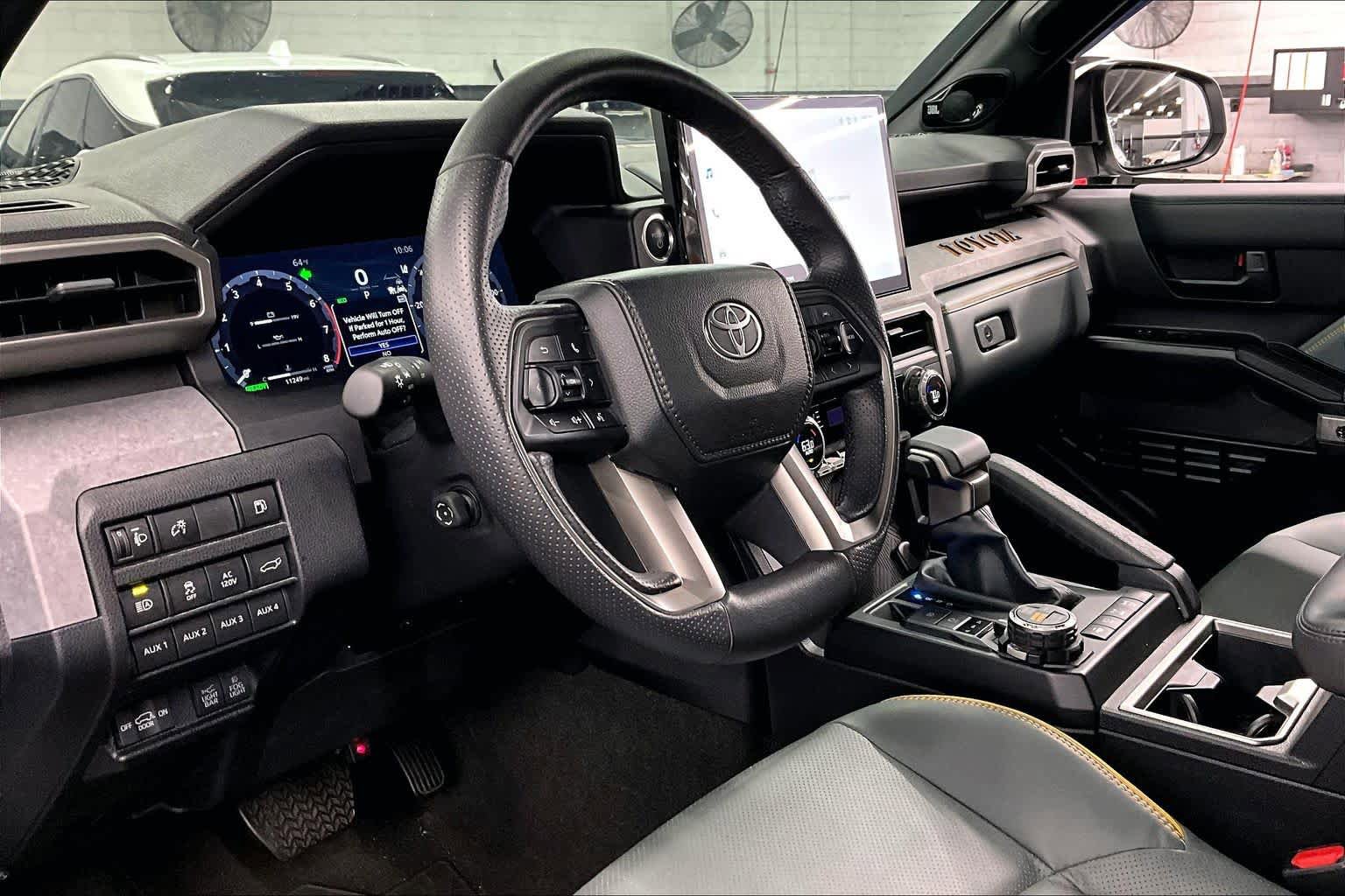 Used 2025 Toyota 4Runner Trailhunter image 17