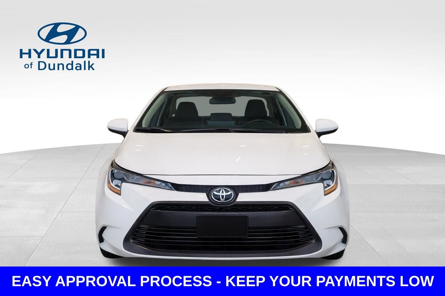 Used 2025 Toyota Corolla LE w/ LE Premium Package FWD image 7