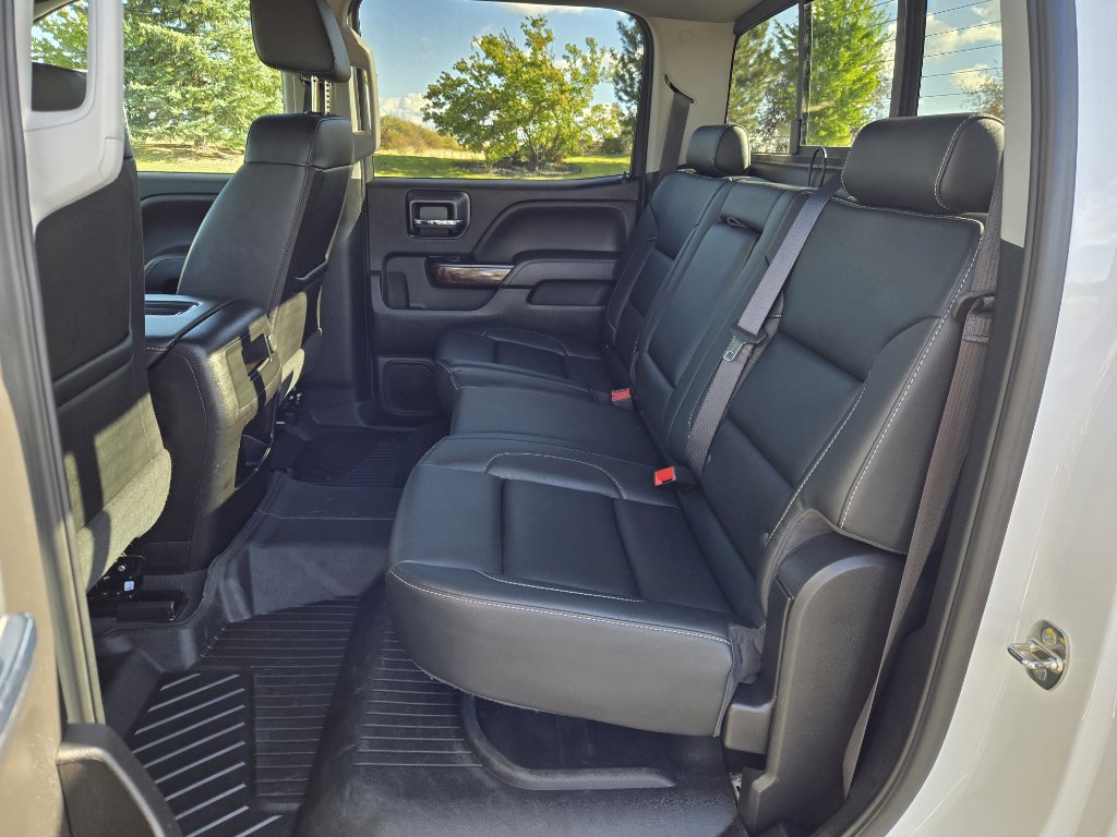 Used 2019 GMC Sierra 3500 SLT image 26