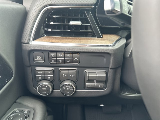 New 2026 Chevrolet Tahoe High Country image 15