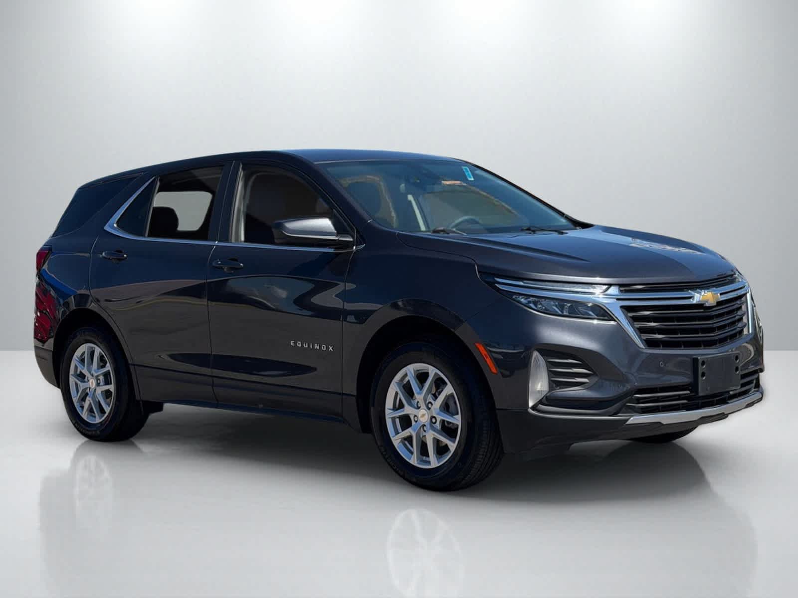 Used 2023 Chevrolet Equinox LT FWD image 10
