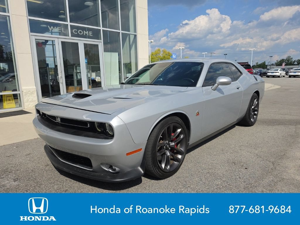 Used 2021 Dodge Challenger R/T Scat Pack RWD image 1