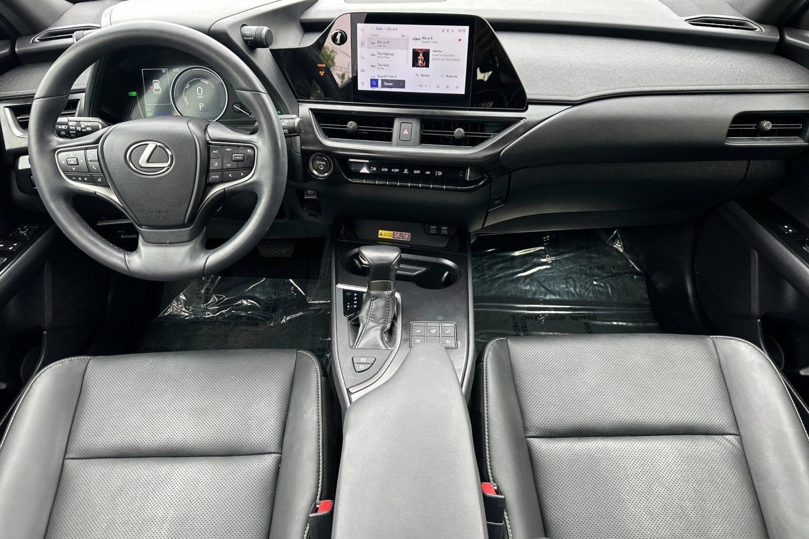 Certified 2024 Lexus UX 250h F Sport FWD image 17