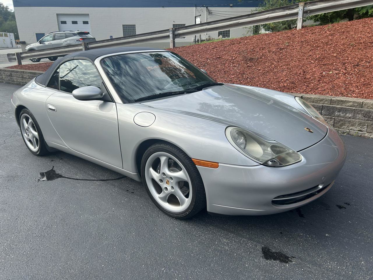 Used 1999 Porsche 911 Carrera 4 AWD/4WD image 15
