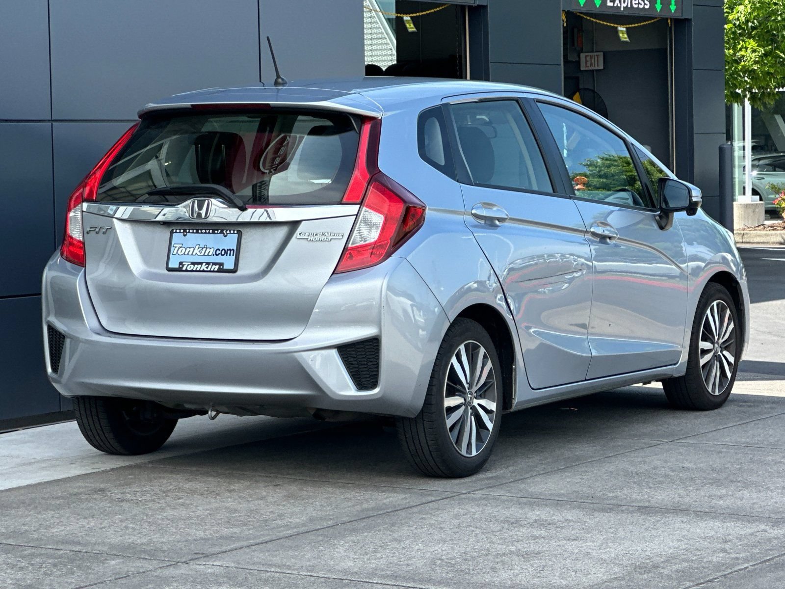 Used 2017 Honda Fit EX image 3