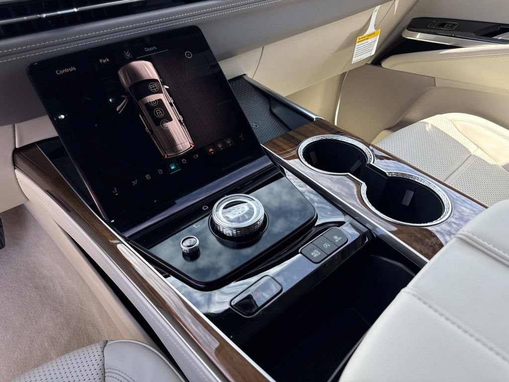 New 2026 Cadillac Escalade ESV Platinum Sport w/ LPO, Floor Liner Package AWD/4WD image 26