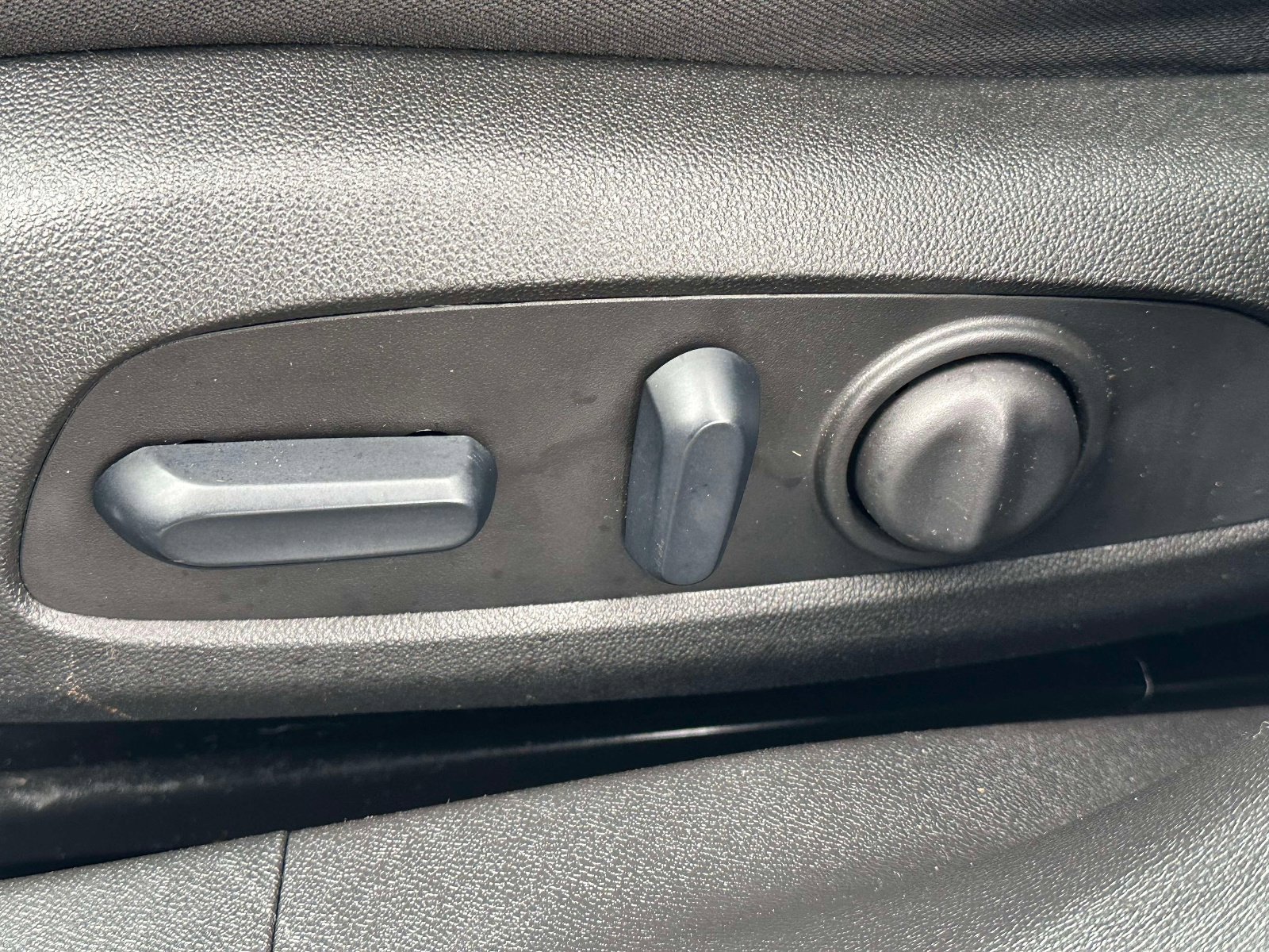 Used 2024 Chevrolet Malibu LT image 22