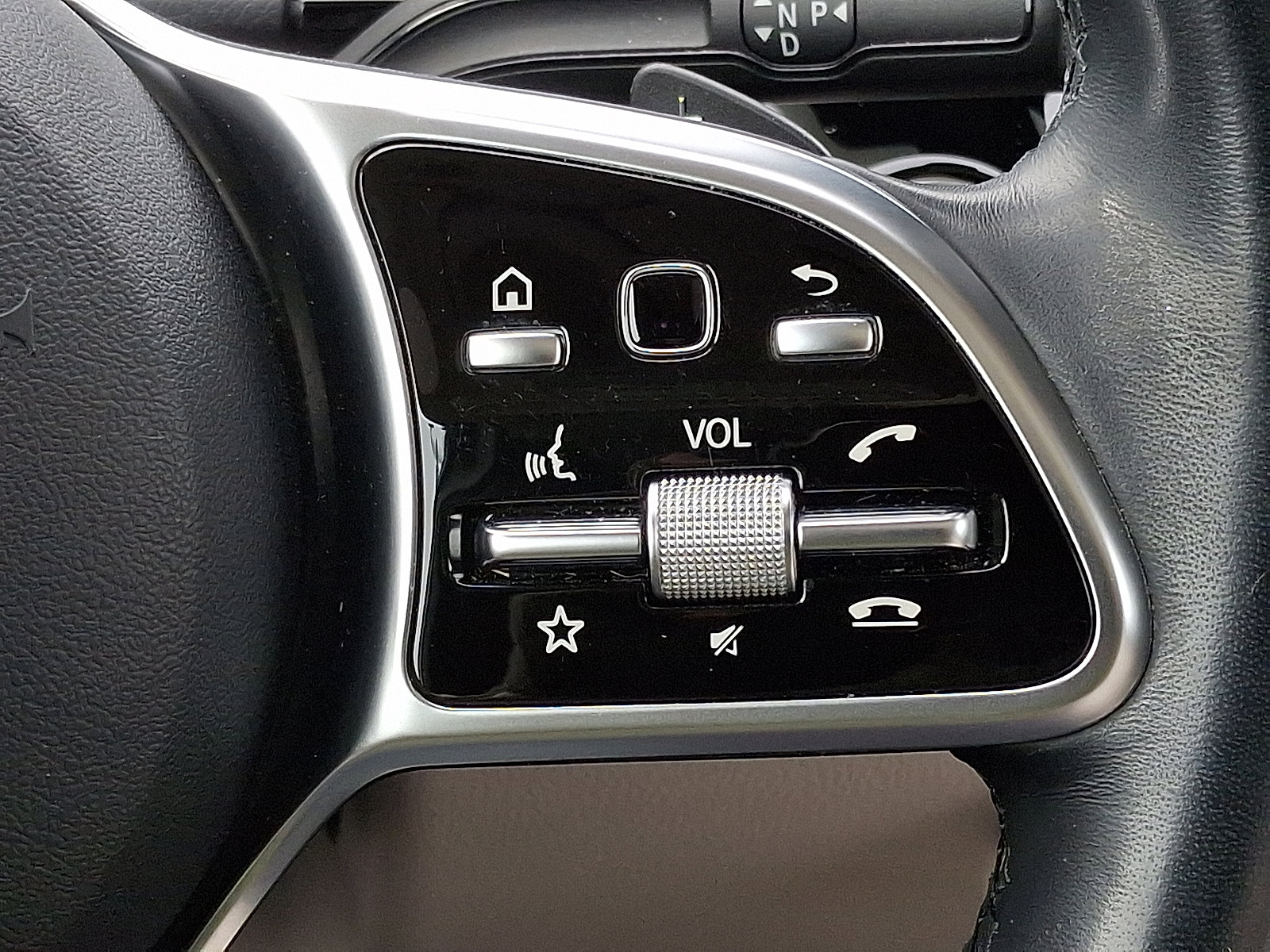 Used 2022 Mercedes-Benz GLA 250 4MATIC image 23