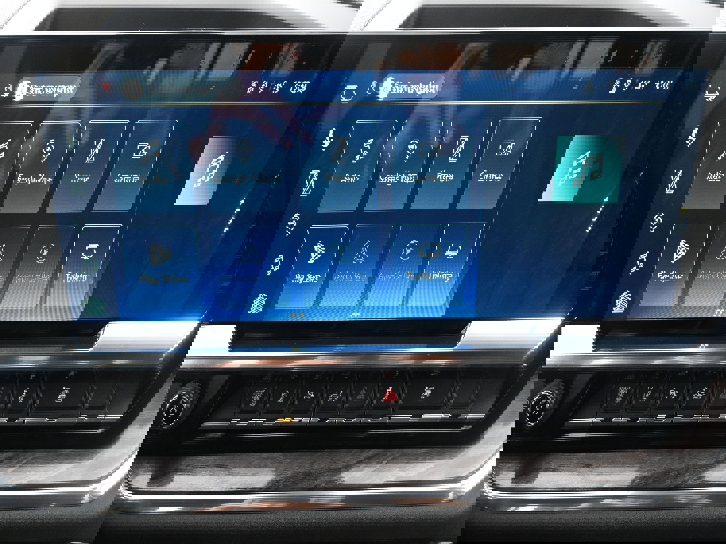 Certified 2025 Chevrolet Silverado 2500 LTZ w/ LTZ Convenience Package image 15