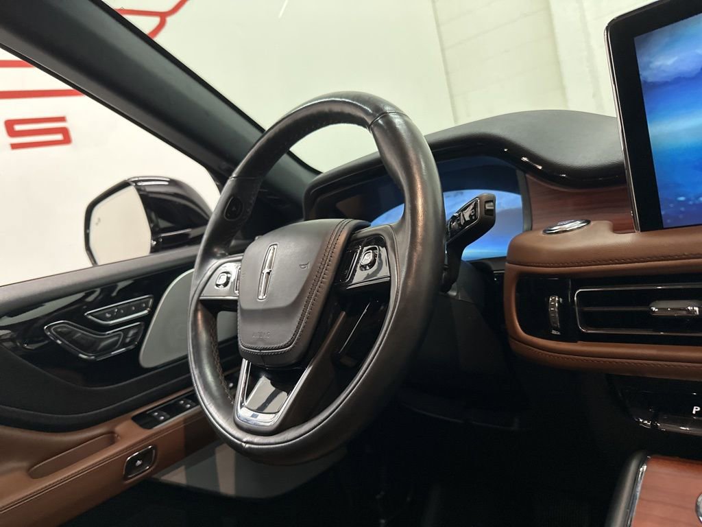 Used 2022 Lincoln Aviator Reserve w/ Equipment Group 201A image 62
