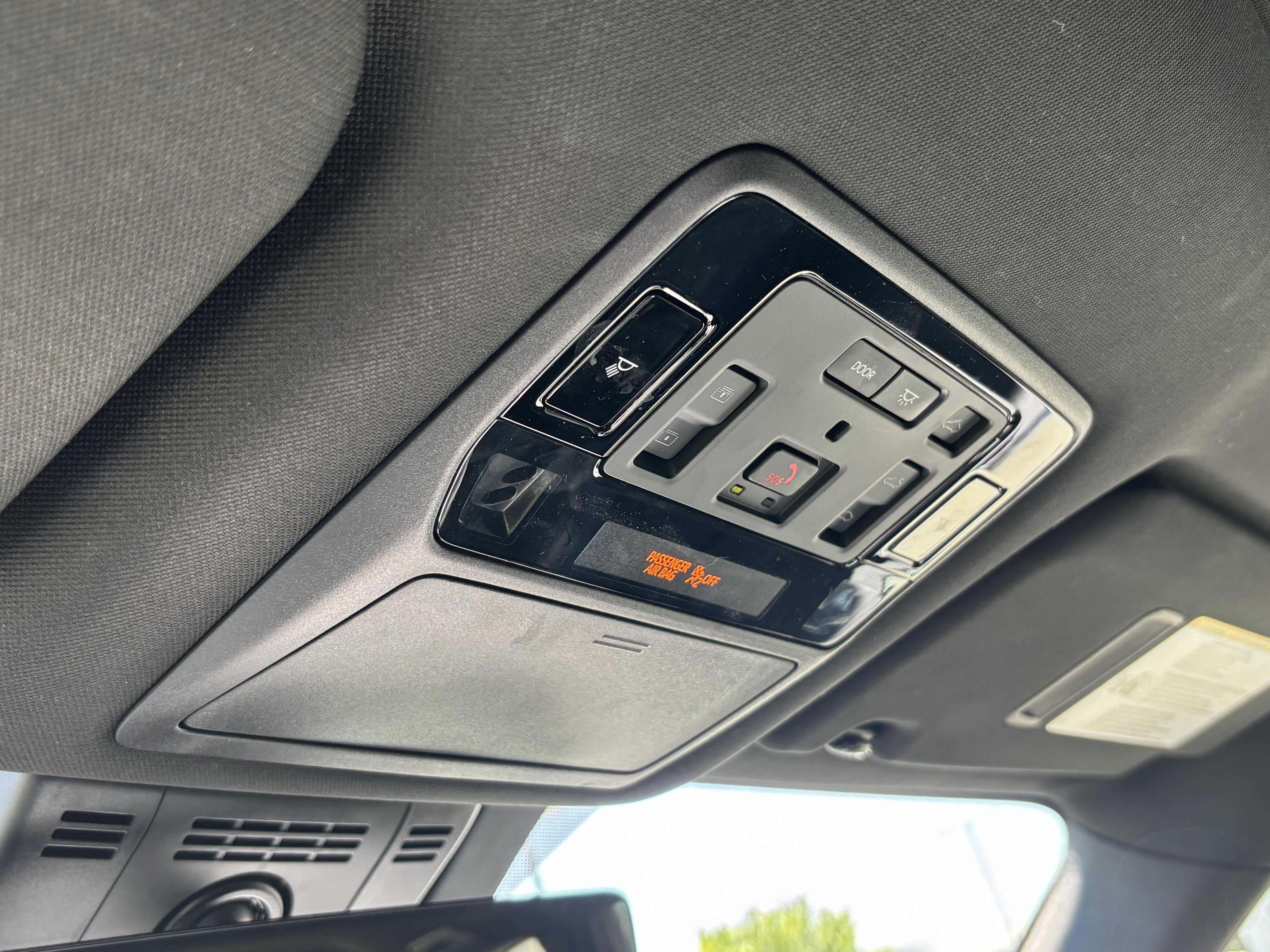 Used 2024 Lexus TX 500h AWD w/ Technology Package image 28