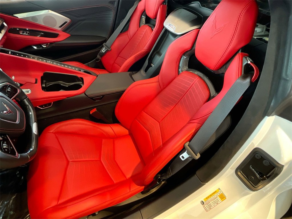 New 2025 Chevrolet Corvette E-Ray image 20