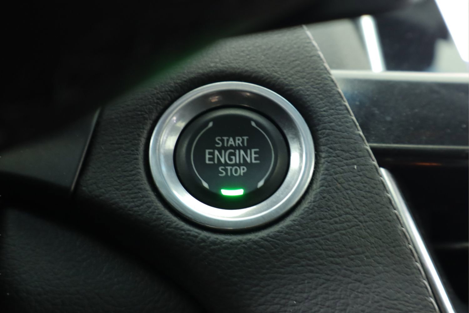 Used 2023 Cadillac CT5 Luxury w/ Sun And Sound Package image 18