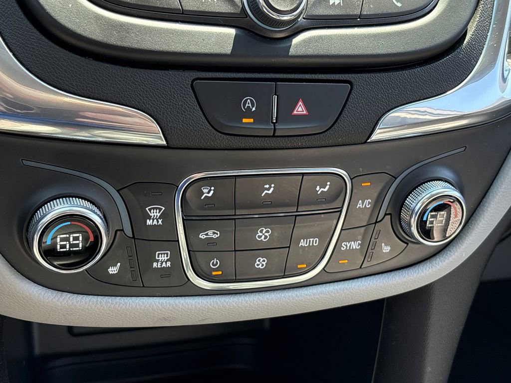 Certified 2023 Chevrolet Equinox LT image 17