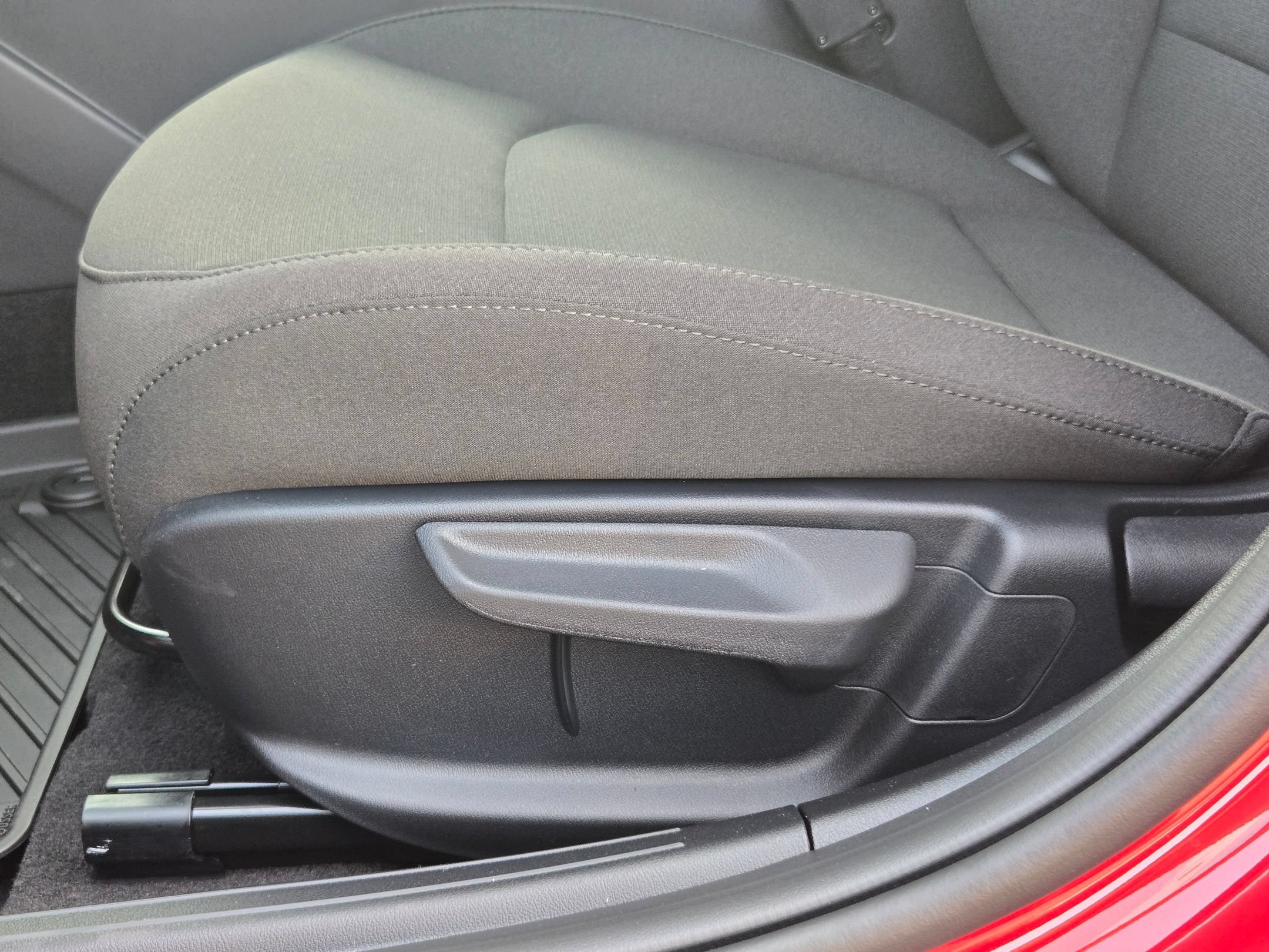 New 2026 Kia K4 FWD image 18
