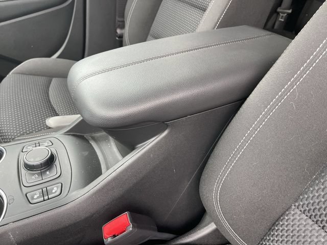 Used 2023 GMC Terrain SLE w/ Driver Convenience Package FWD image 20