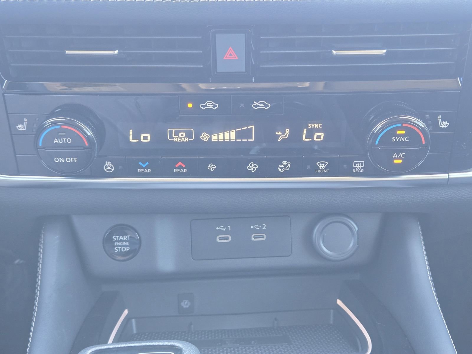 New 2026 Nissan Rogue Platinum image 17