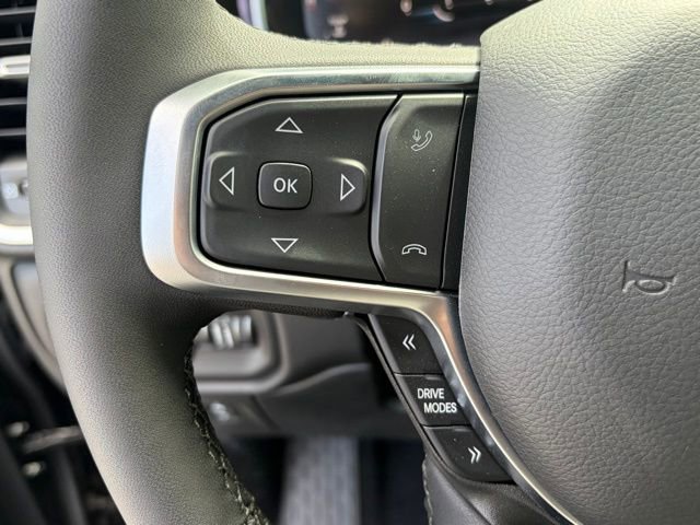 New 2026 RAM 1500 4x4 Crew Cab image 17