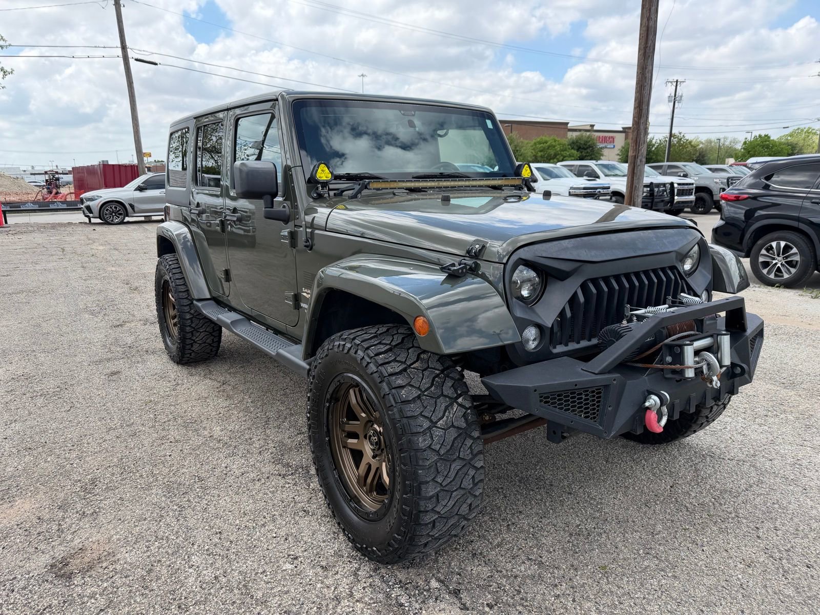 Used 2015 Jeep Wrangler Unlimited Sahara w/ Trailer Tow Group image 9