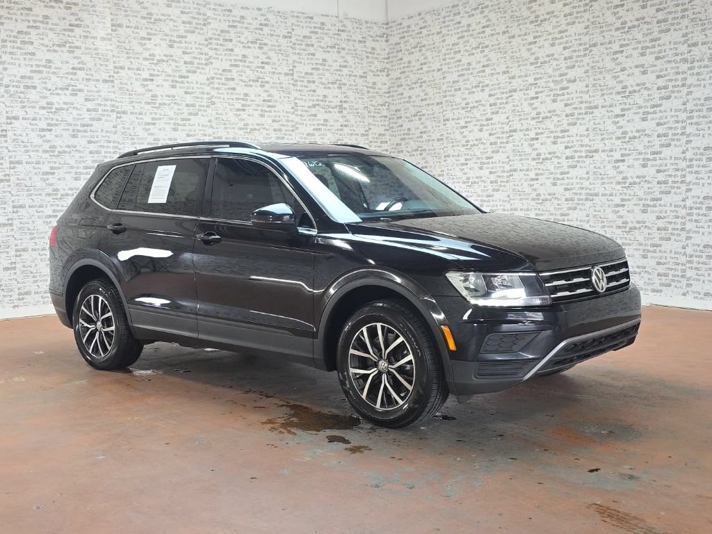 Used 2019 Volkswagen Tiguan SE AWD/4WD image 1