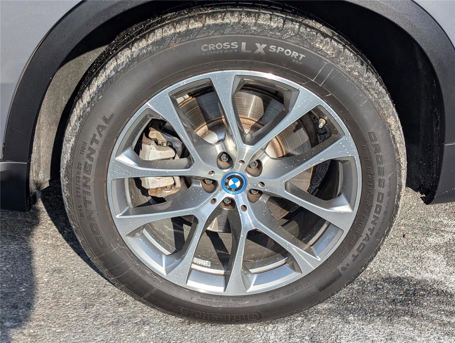 Used 2025 BMW X5 xDrive50e image 11