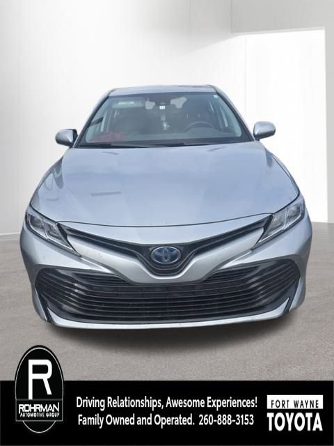 Used 2019 Toyota Camry LE image 9