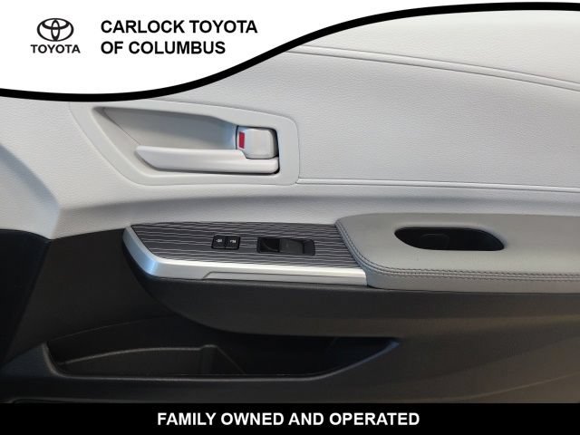 Used 2026 Toyota Sienna LE FWD image 20
