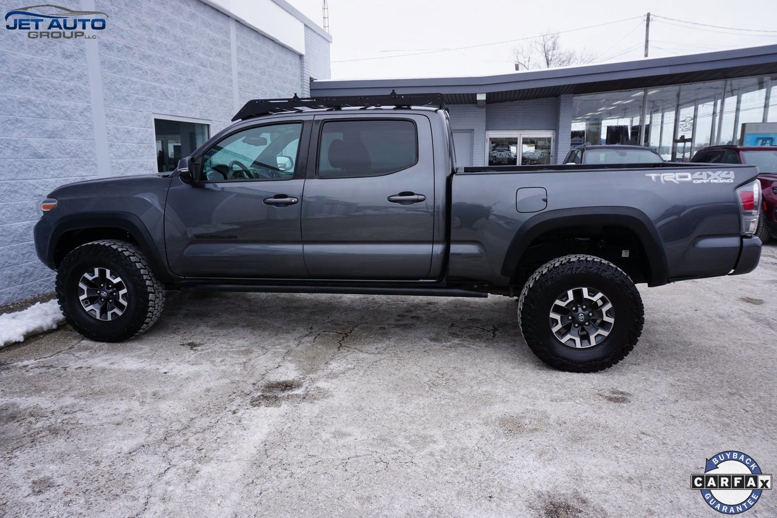 Used 2021 Toyota Tacoma TRD Off-Road w/ Technology Package image 13