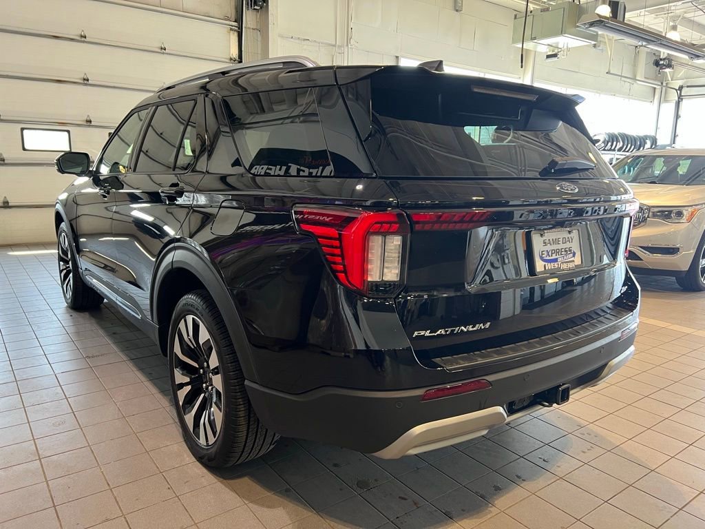 Used 2025 Ford Explorer Platinum w/ LUX Leather Package AWD/4WD image 6