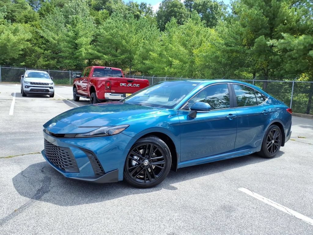 Used 2026 Toyota Camry SE w/ Convenience Package