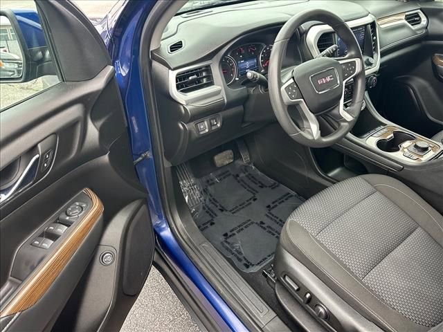Certified 2023 GMC Acadia SLE w/ Driver Convenience Package AWD/4WD image 13