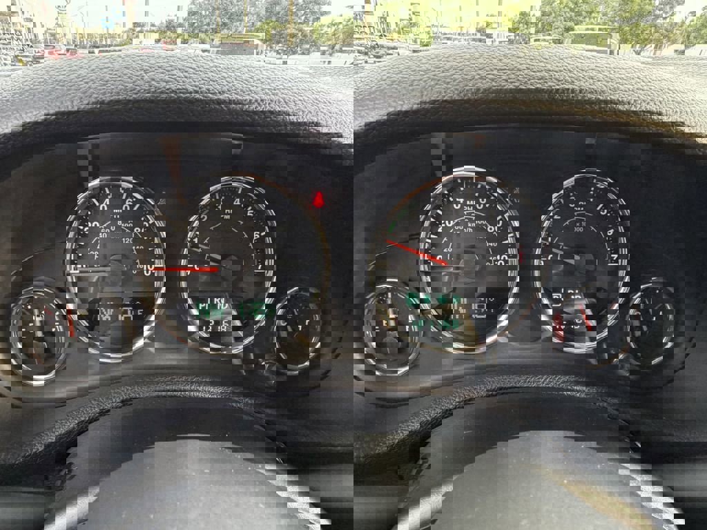 Used 2012 Jeep Wrangler Unlimited Sahara w/ Dual Top Group image 33