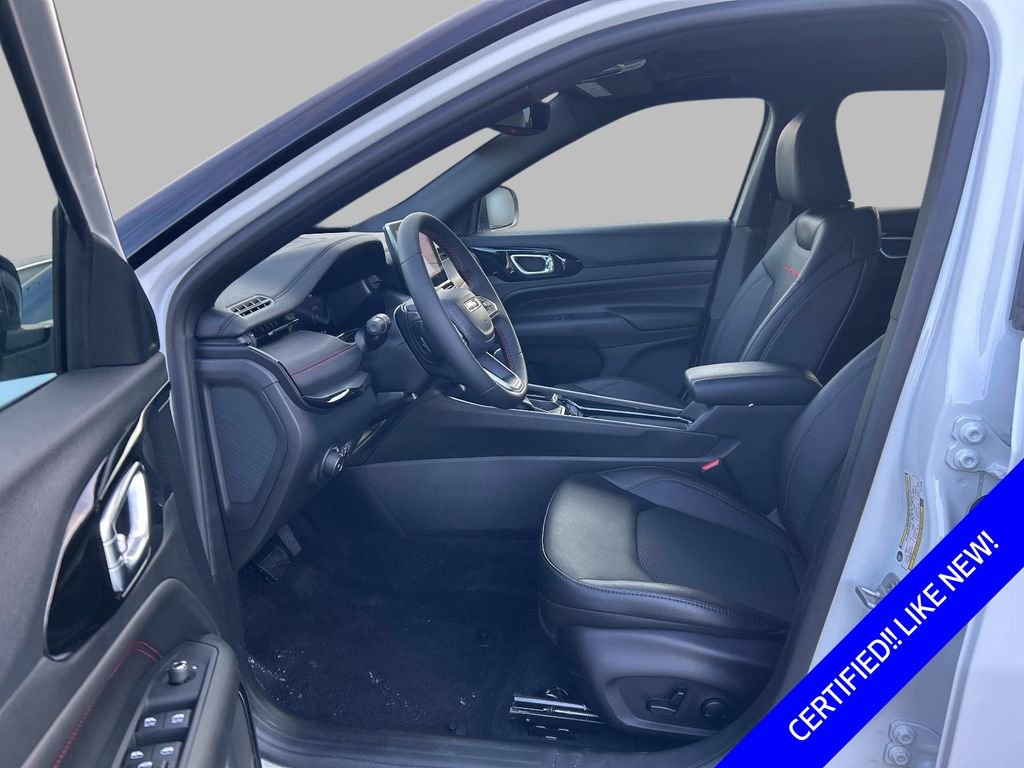 Used 2026 Jeep Compass Trailhawk w/ Sun, Sound & Navigation Group image 10