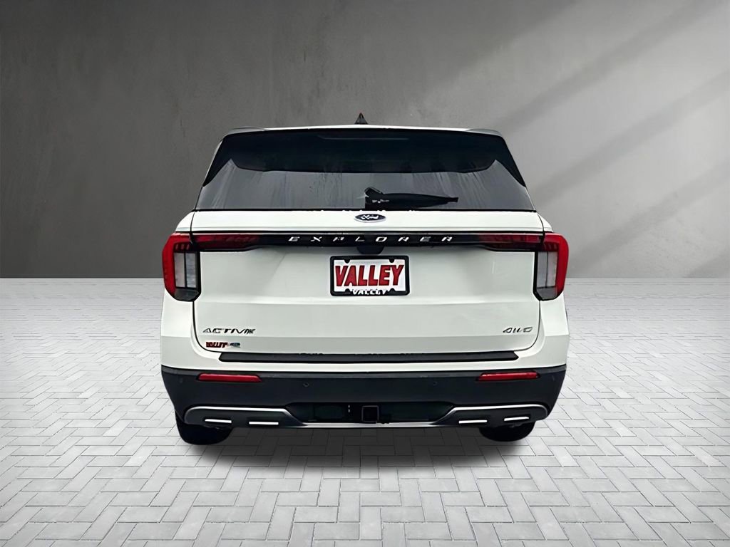 New 2025 Ford Explorer Active w/ Active Comfort Package image 6