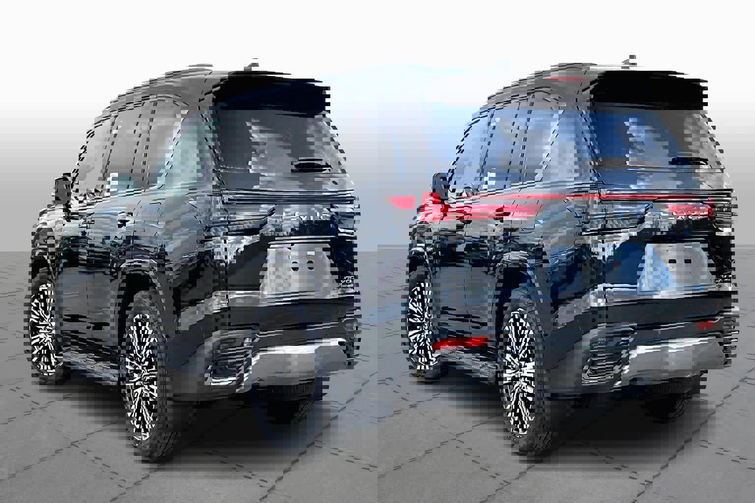 New 2026 Lexus LX 700h Luxury image 4