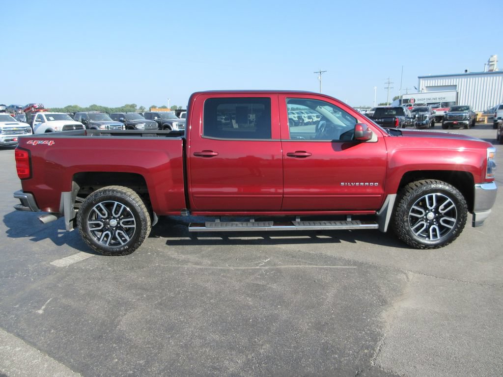 Certified 2017 Chevrolet Silverado 1500 LT w/ All Star Edition AWD/4WD image 5