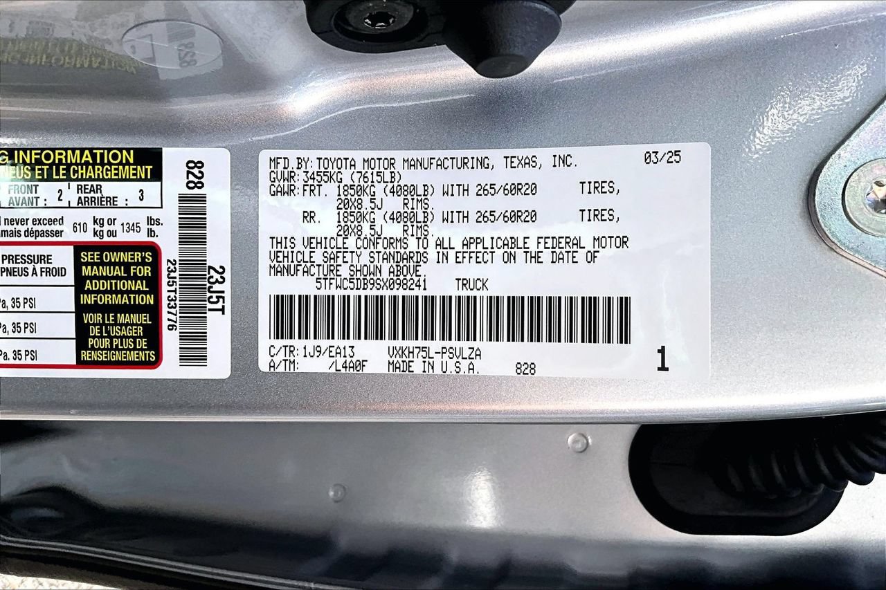 Used 2025 Toyota Tundra Limited w/ TRD Off-Road Package AWD/4WD image 16