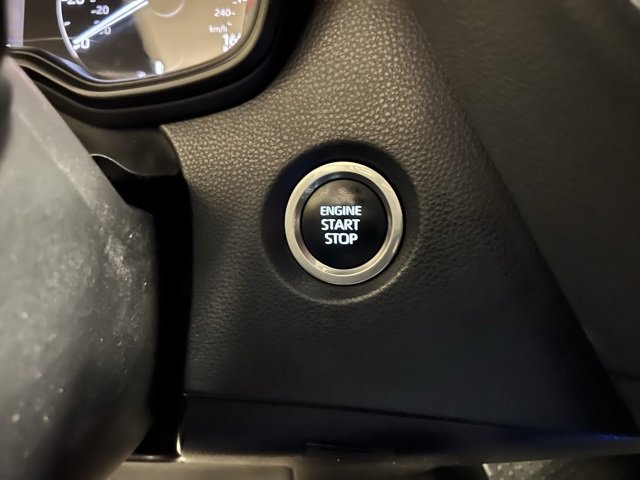 Used 2024 Toyota Corolla SE image 36