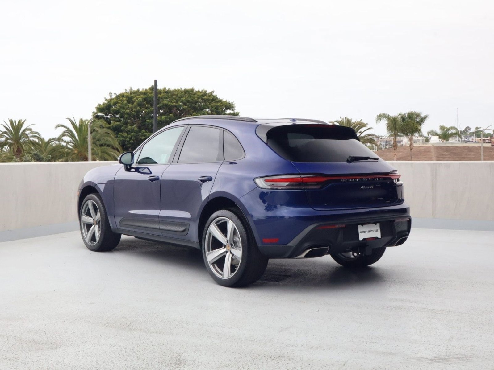 New 2026 Porsche Macan AWD/4WD video 3