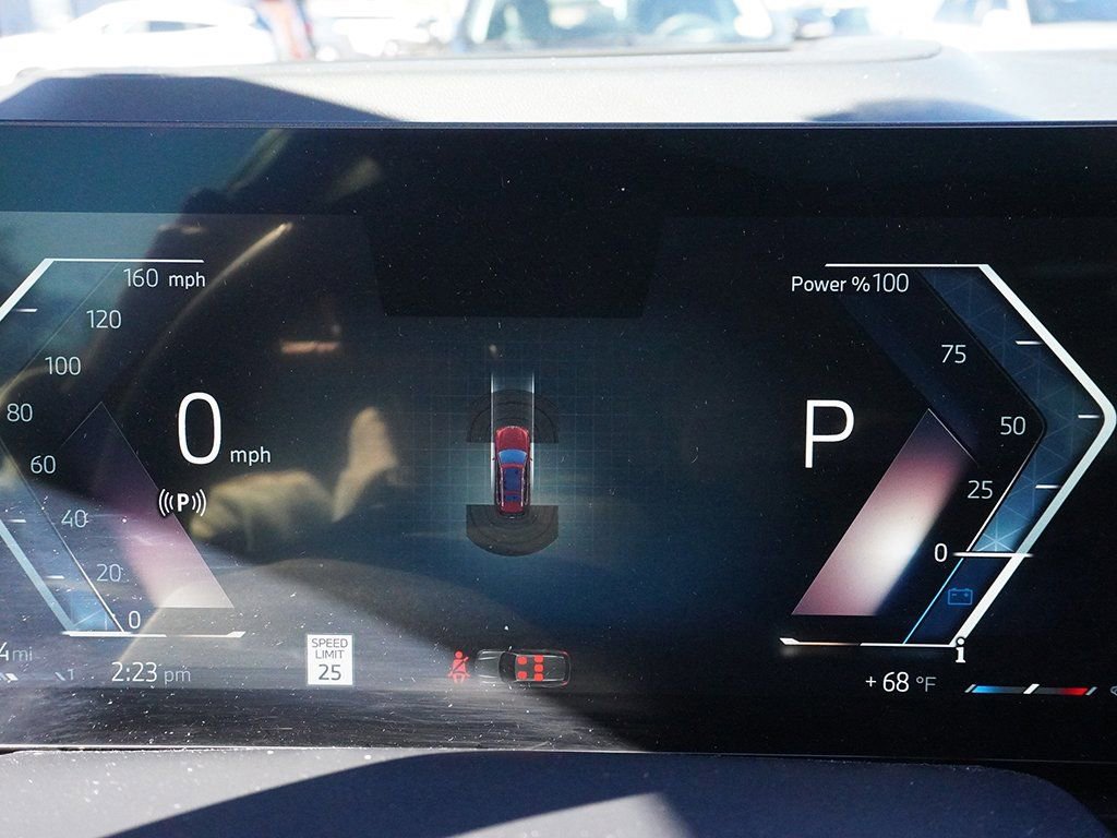 Used 2024 BMW X7 xDrive40i w/ Premium Package image 52