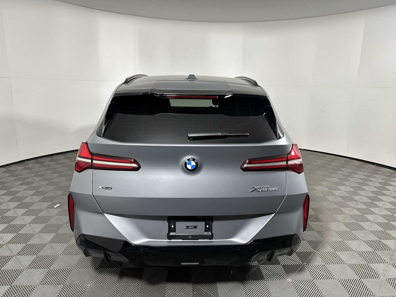 New 2026 BMW X3 xDrive30i AWD/4WD image 2