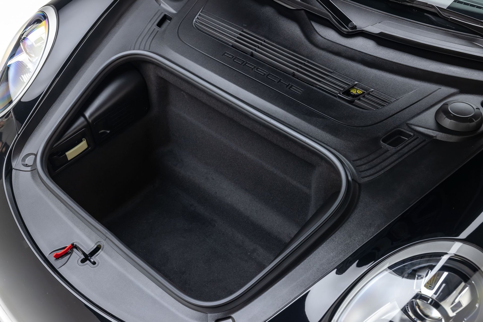 Used 2019 Porsche 911 Carrera image 17
