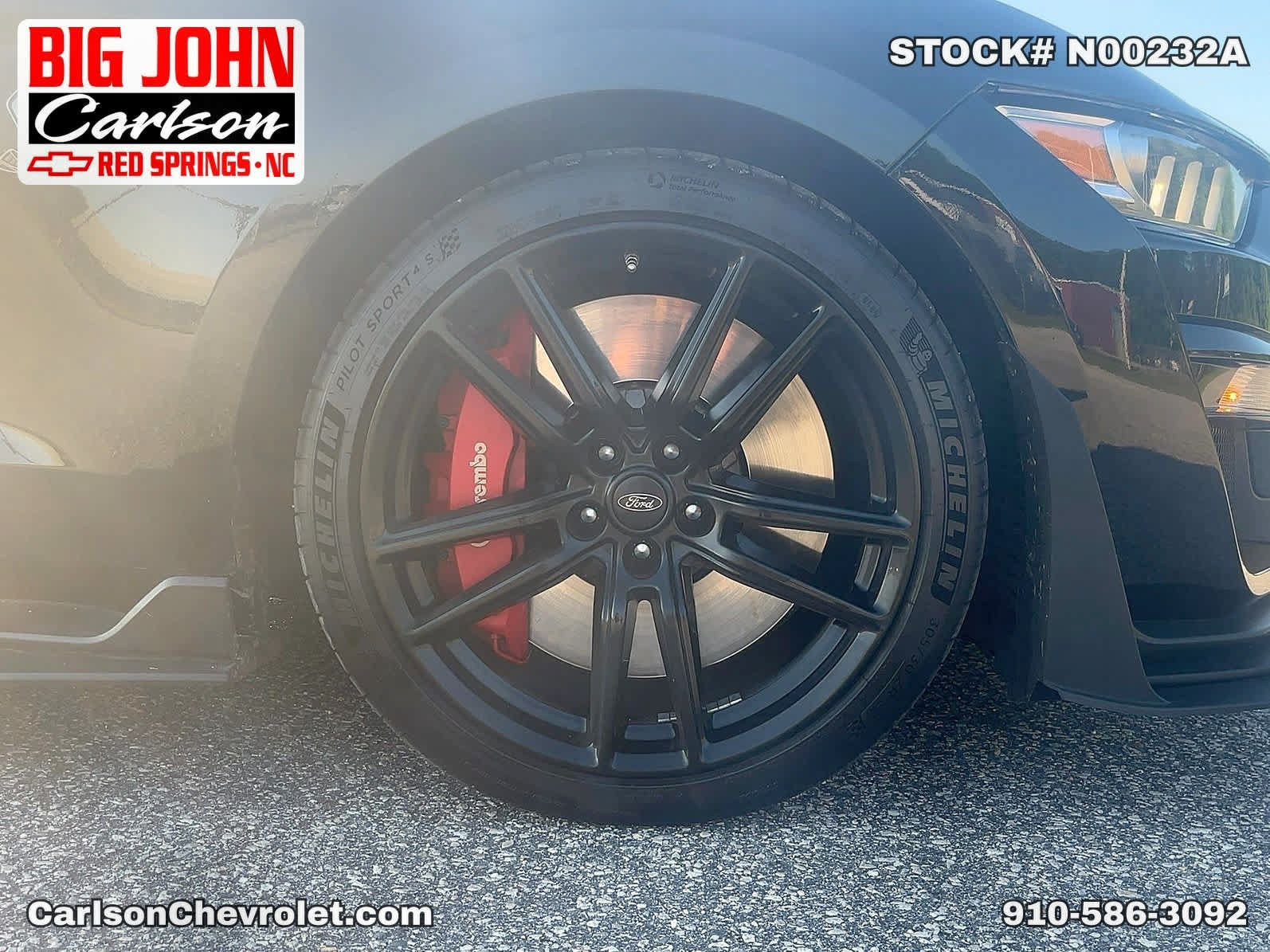 Used 2022 Ford Mustang Shelby GT500 w/ Technology Package RWD image 38