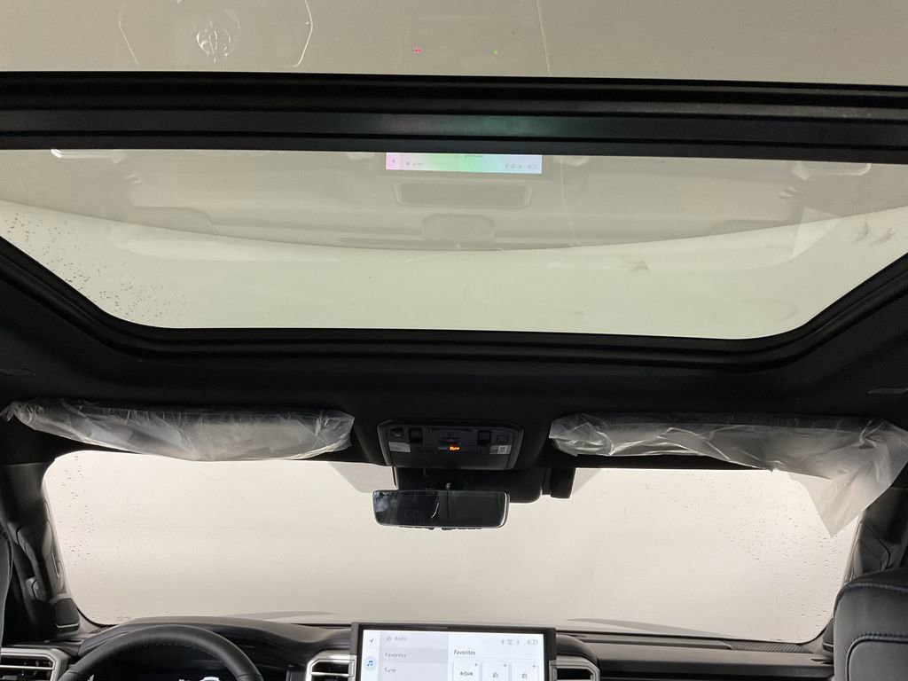 New 2025 Toyota Tundra Platinum image 12