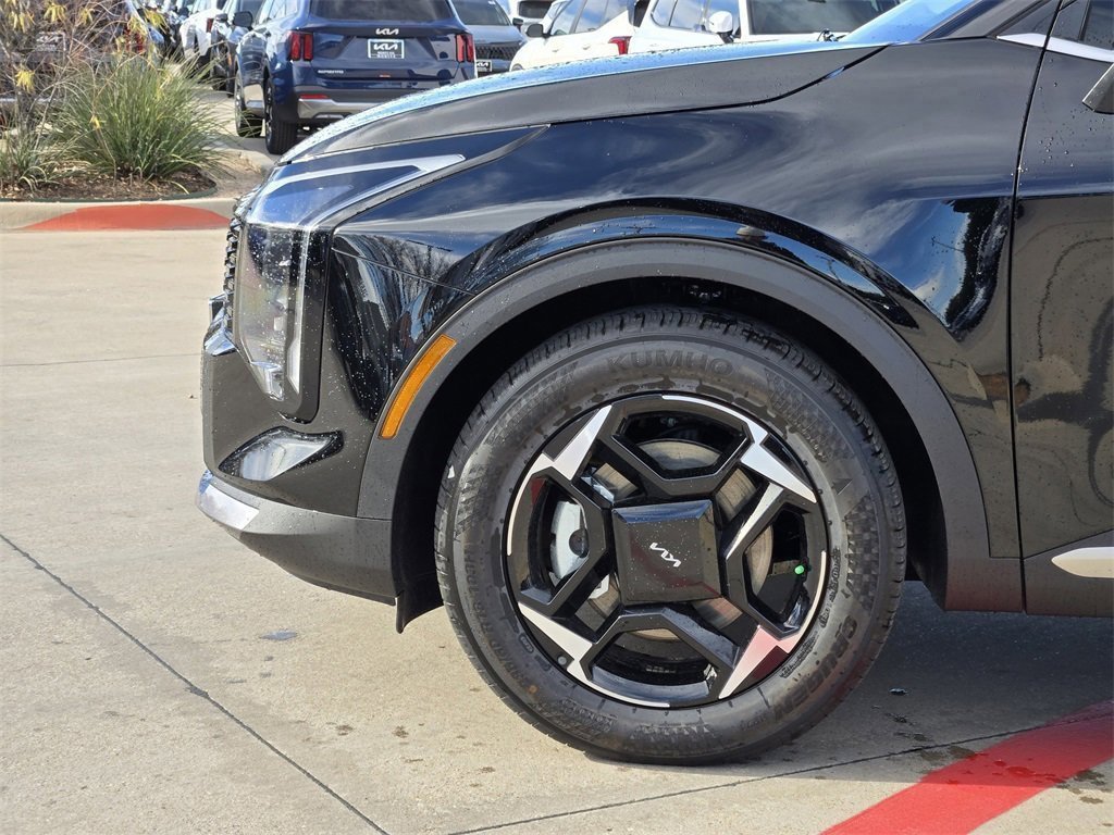 New 2026 Kia Sportage EX w/ EX Panorama Roof Package image 5