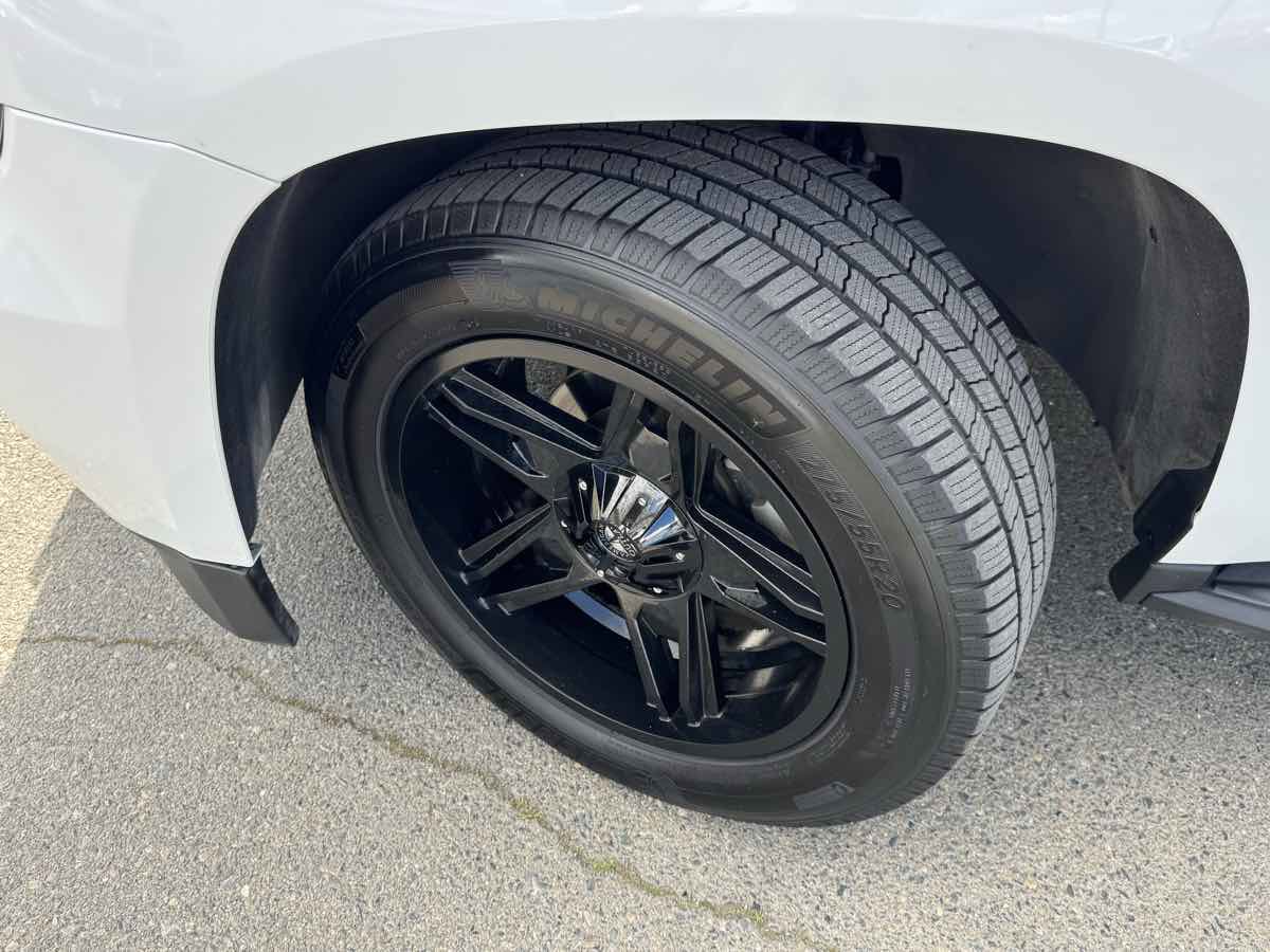 Used 2017 Chevrolet Tahoe LT w/ Max Trailering Package image 34