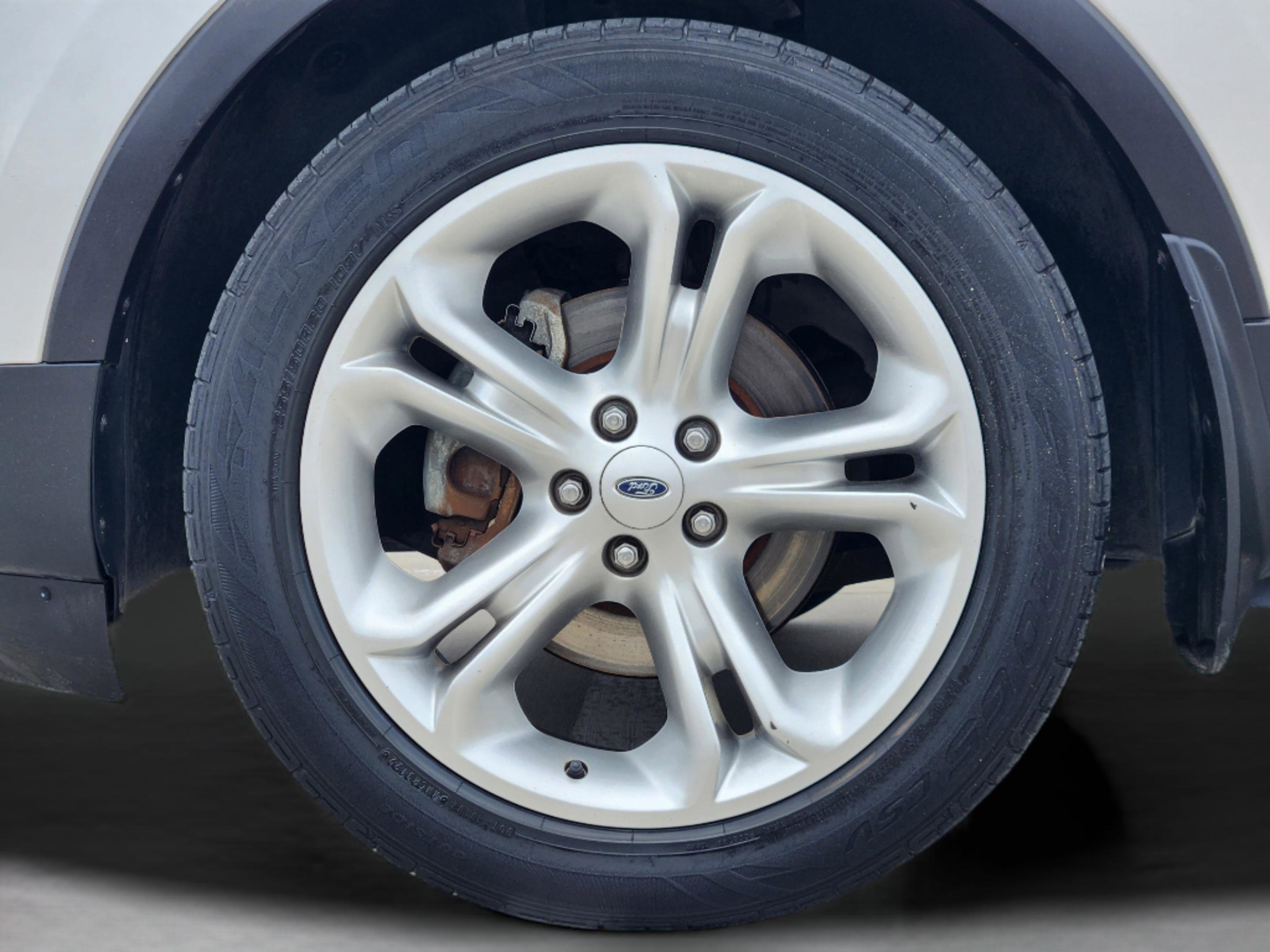 Used 2012 Ford Explorer Limited image 11