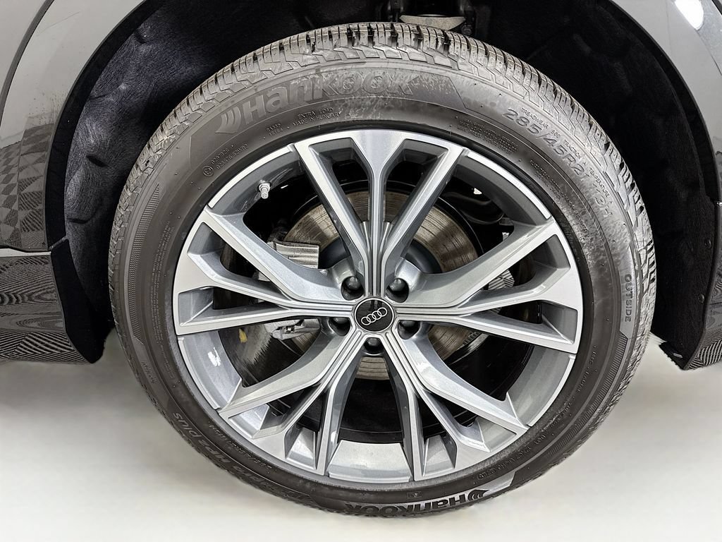 Used 2026 Audi Q8 Premium Plus w/ Premium Plus Package AWD/4WD image 30