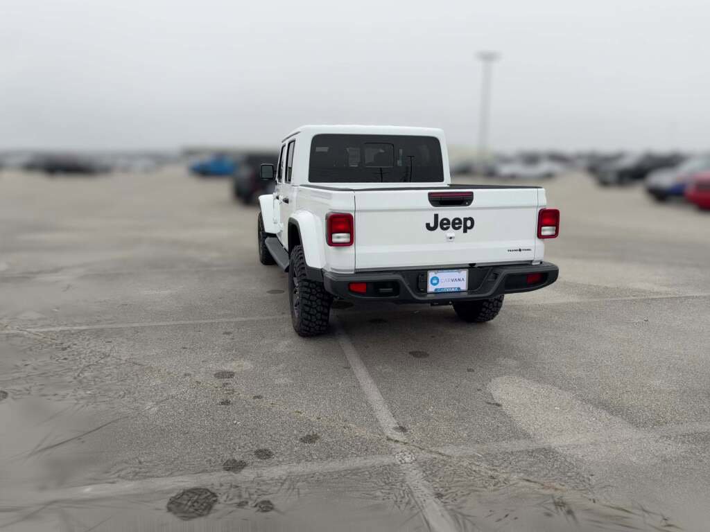 New 2026 Jeep Gladiator Sport image 9