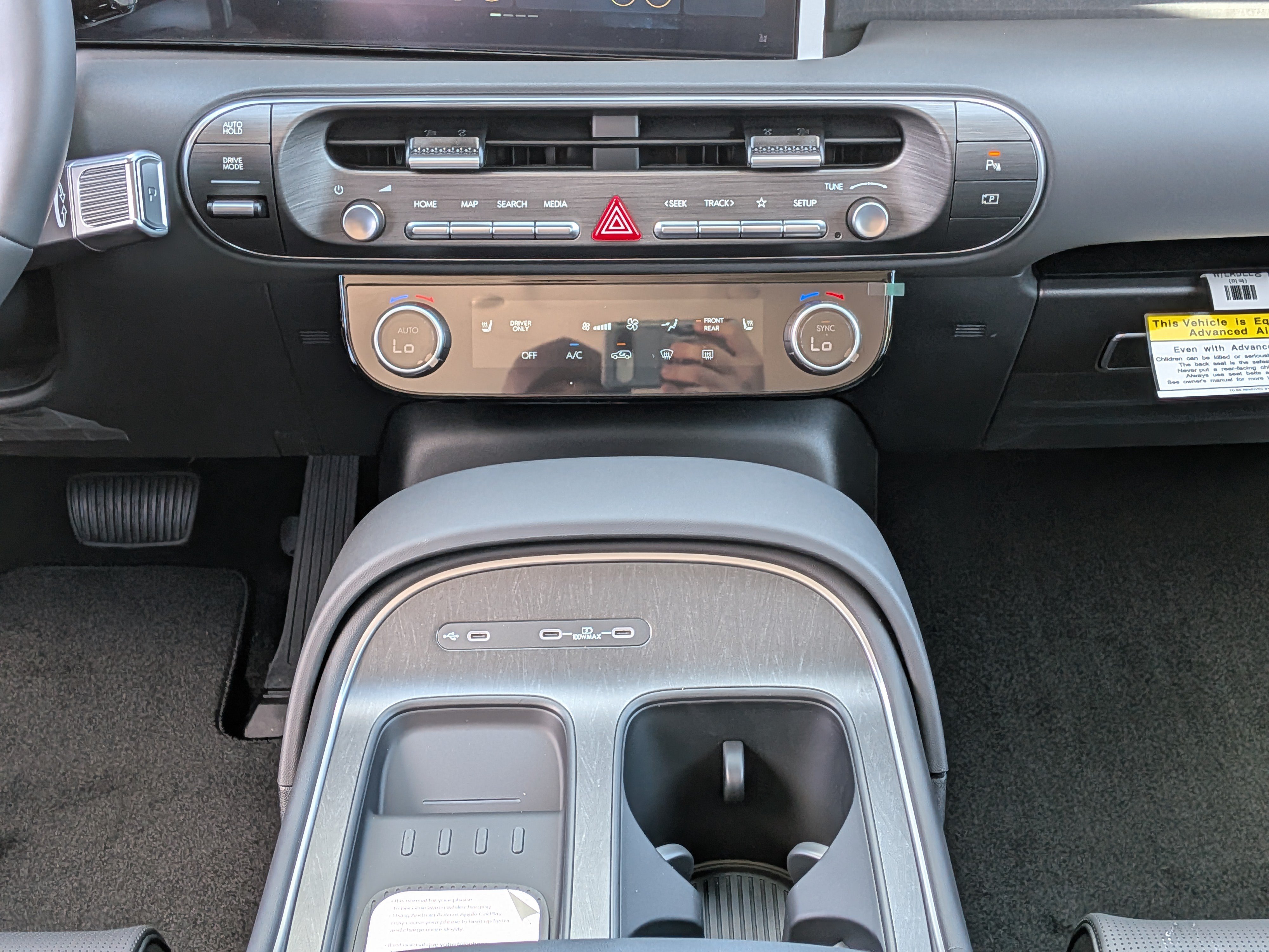 New 2026 Hyundai Palisade SEL Premium w/ Tow & Go Package FWD image 19